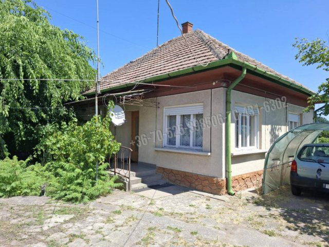 Eladó családi ház, Albertirsán 42.8 M Ft, 2 szobás