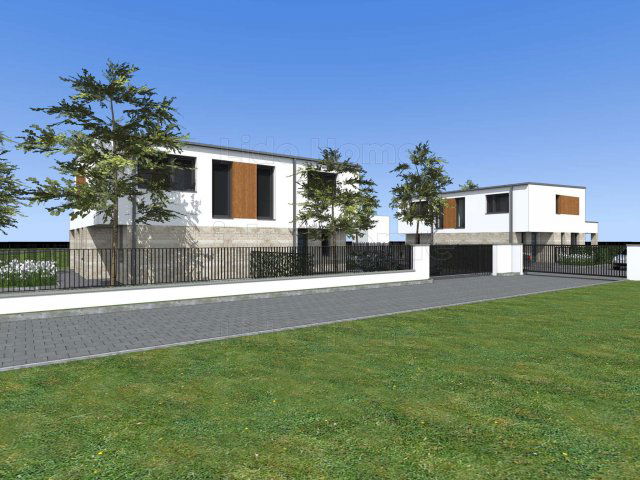 Eladó téglalakás, Siófokon 117 M Ft, 4 szobás