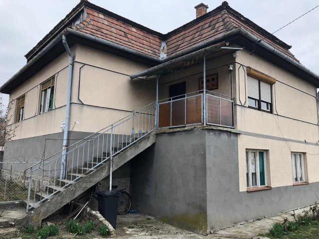 Eladó családi ház, Mátraszőlősön 27.9 M Ft, 5 szobás