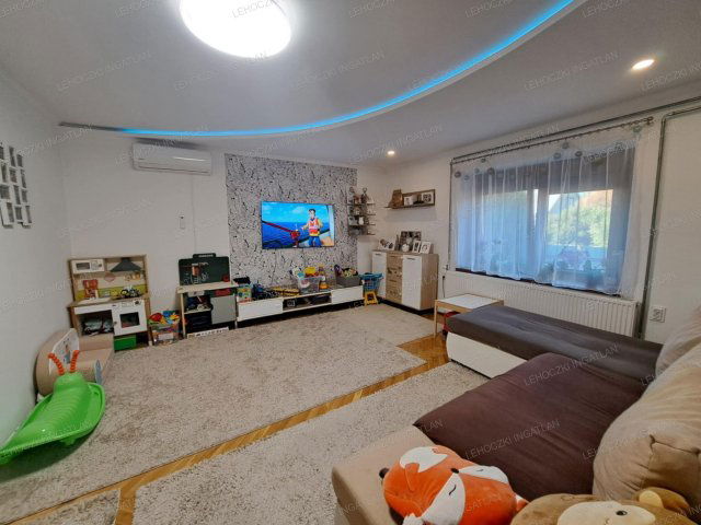 Eladó családi ház, Nyíregyházán 52.9 M Ft, 3 szobás