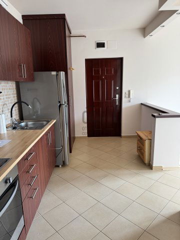 Kiadó téglalakás, albérlet, Szolnokon 140 E Ft / hó, 2 szobás
