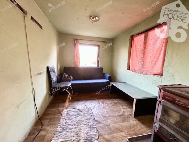 Eladó családi ház, Kecskeméten 20 M Ft, 2 szobás