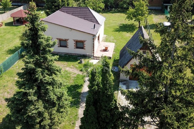 Eladó családi ház, Balatonmáriafürdőn 89 M Ft, 4 szobás