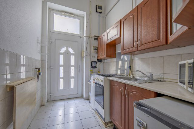 Kiadó téglalakás, albérlet, VII. kerületben, Nefelejcs utcában