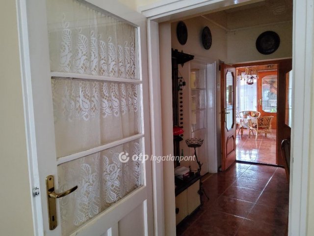 Eladó családi ház, Hatvanban 85 M Ft, 4 szobás
