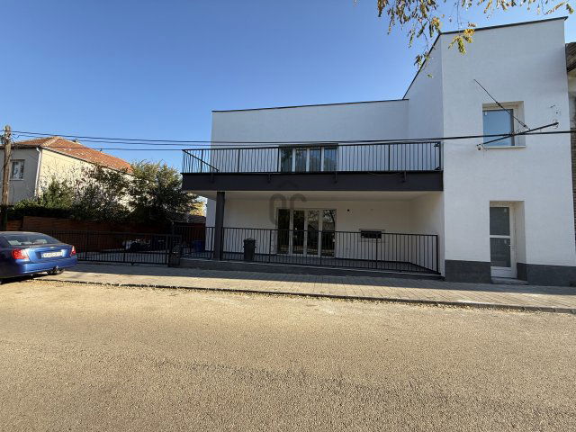 Eladó ipari ingatlan, Budapesten, XVI. kerületben 490 M Ft