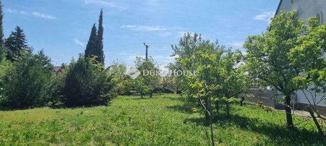 Eladó telek, Vonyarcvashegyen 45 M Ft / költözzbe.hu
