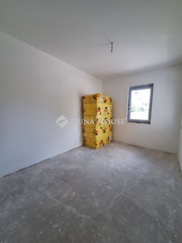 Eladó családi ház, Inárcson 114 M Ft, 5 szobás