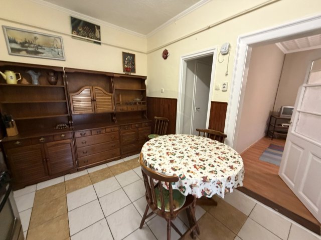 Kiadó családi ház, albérlet, Isaszegen 200 E Ft / hó, 3 szobás
