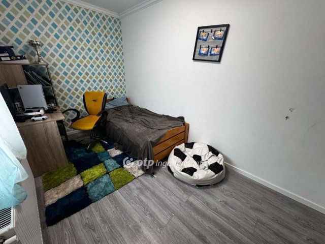 Eladó családi ház, Hosszúpályin 39.999 M Ft, 4 szobás