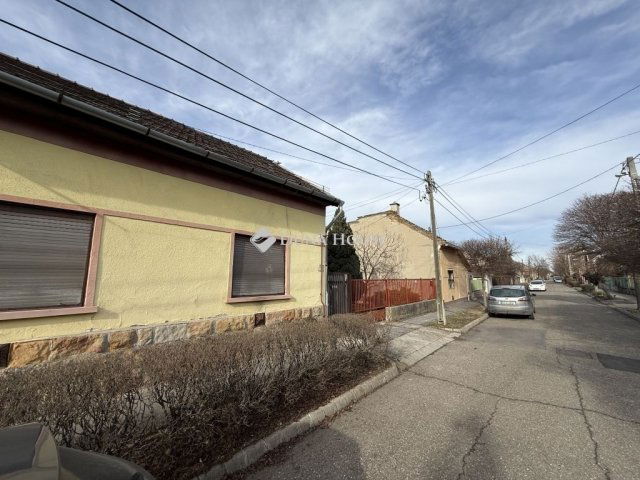 Eladó családi ház, Budapesten, XX. kerületben 69.9 M Ft