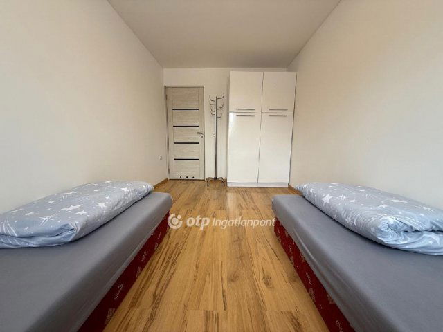 Eladó ikerház, Nyíregyházán 55 M Ft, 3 szobás