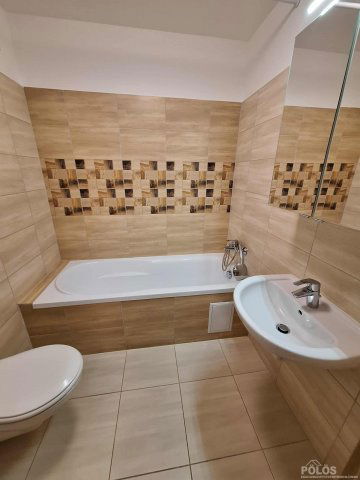 Kiadó téglalakás, albérlet, Béren 129 E Ft / hó, 1 szobás