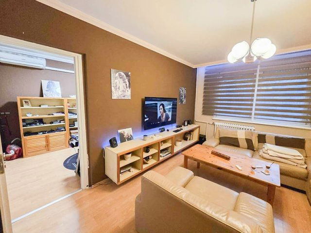 Eladó panellakás, Debrecenben 64.9 M Ft, 3 szobás