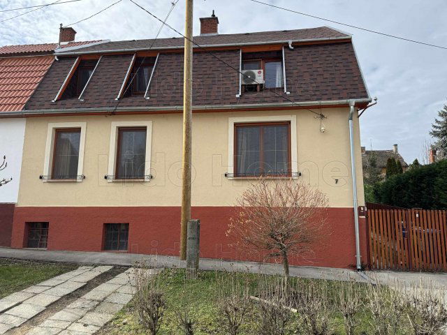 Eladó családi ház, Kaposváron 59.5 M Ft / költözzbe.hu