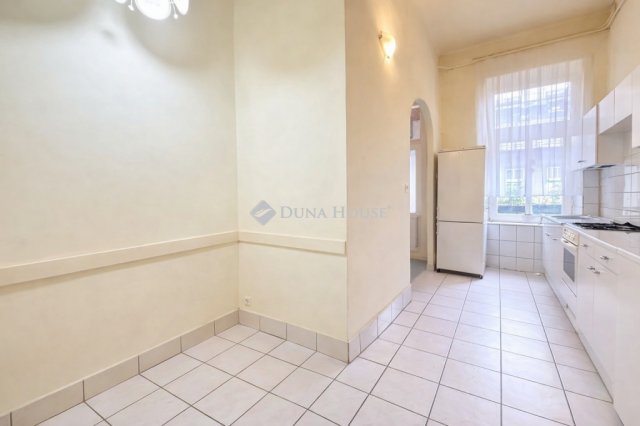Eladó téglalakás, Budapesten, VII. kerületben 92.9 M Ft