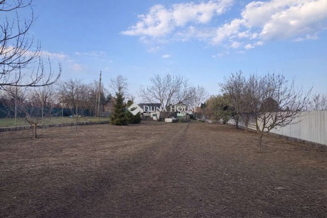 Eladó telek, Úrin 8.18 M Ft / költözzbe.hu