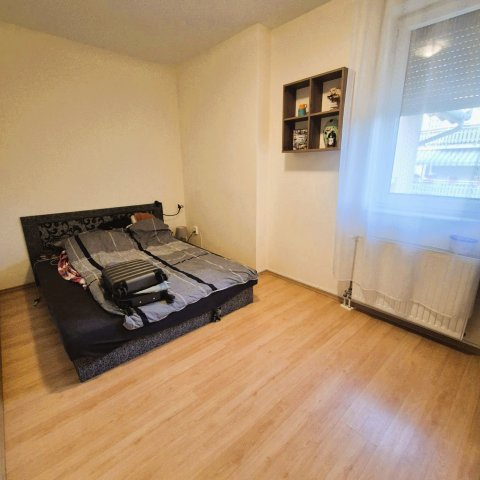 Eladó téglalakás, Kecskeméten 52 M Ft, 2 szobás