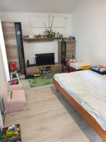 Kiadó családi ház, albérlet, Érden 300 E Ft / hó, 2 szobás