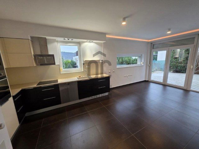 Kiadó téglalakás, albérlet, Budapesten, III. kerületben