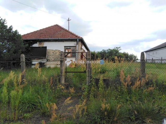 Eladó telek, Nyírturán, Szabadság utcában 5.5 M Ft