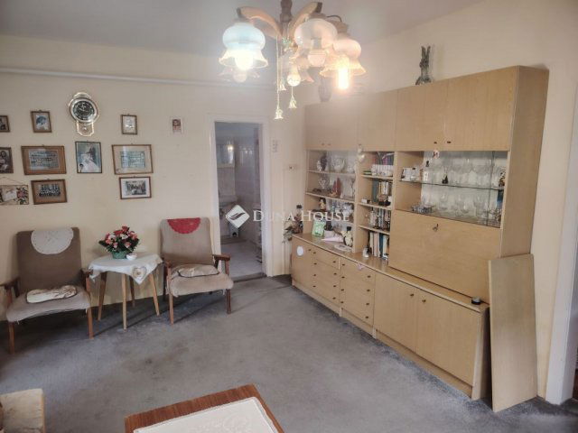 Eladó családi ház, Nagyigmándon, Köztársaság utcában