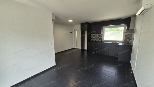 Eladó téglalakás, Sopronban 41 M Ft, 1 szobás