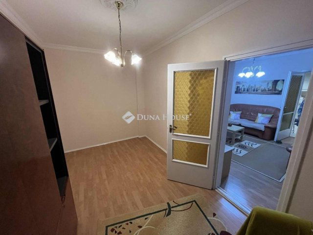 Kiadó családi ház, albérlet, Kecskeméten 150 E Ft / hó