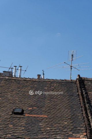 Eladó téglalakás, Budapesten, V. kerületben 164.9 M Ft