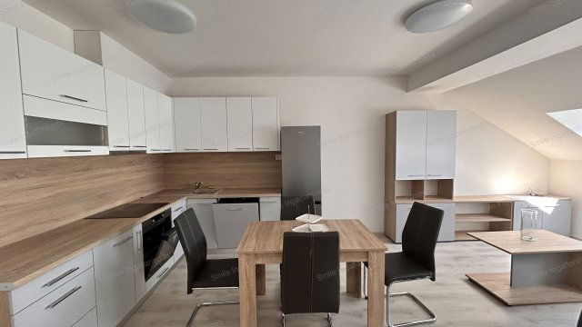 Kiadó téglalakás, albérlet, Nyíregyházán 230 E Ft / hó