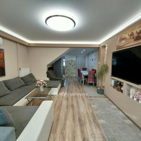 Eladó sorház, Nyíregyházán 72.9 M Ft, 2+1 szobás