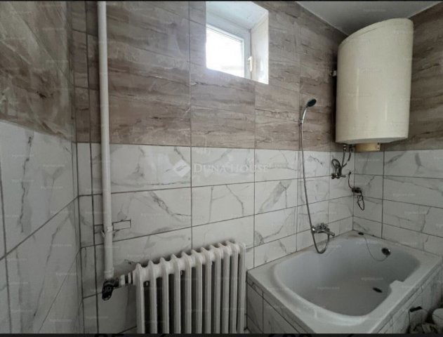 Eladó téglalakás, Erdőtelken 32 M Ft, 4 szobás