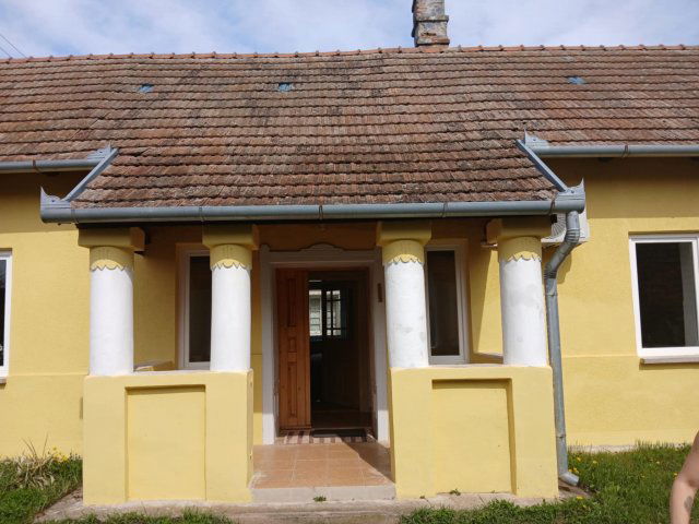 Eladó családi ház, Somogyzsitfán 26.9 M Ft, 2 szobás