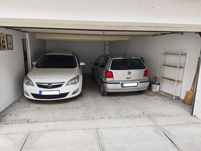 Eladó garázs, Cegléden 21.8 M Ft / költözzbe.hu