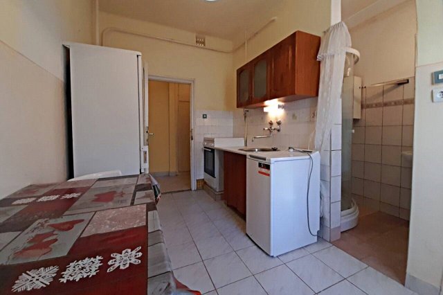 Kiadó téglalakás, albérlet, Békéscsabán 90 E Ft / hó