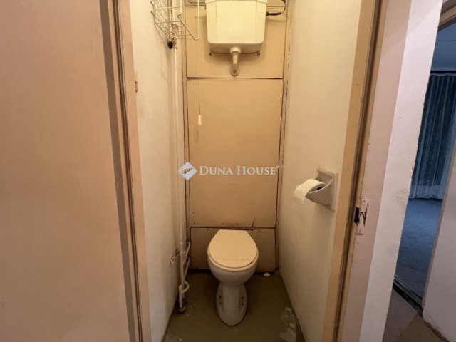 Eladó panellakás, Algyőn 47.5 M Ft, 1+1 szobás