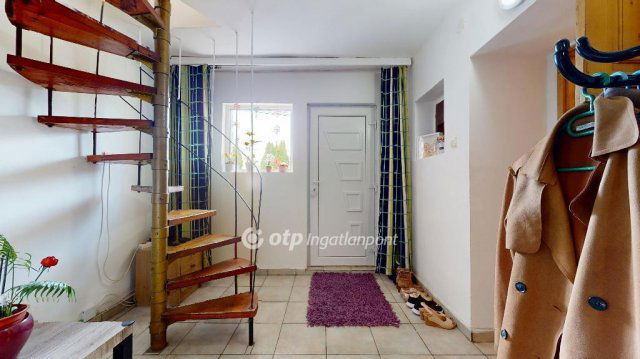 Eladó családi ház, Nyékládházán 39 M Ft, 3+1 szobás