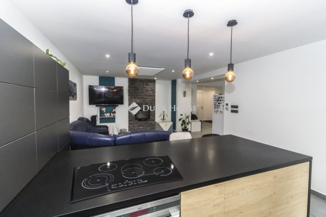 Eladó családi ház, Csipkereken 57.9 M Ft, 2+1 szobás