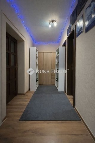 Eladó családi ház, Gyömrőn 99.99 M Ft, 5 szobás