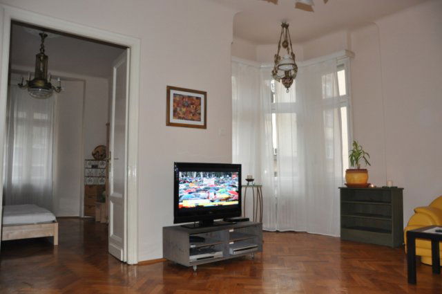 Eladó téglalakás, Budapesten, VII. kerületben 99.9 M Ft