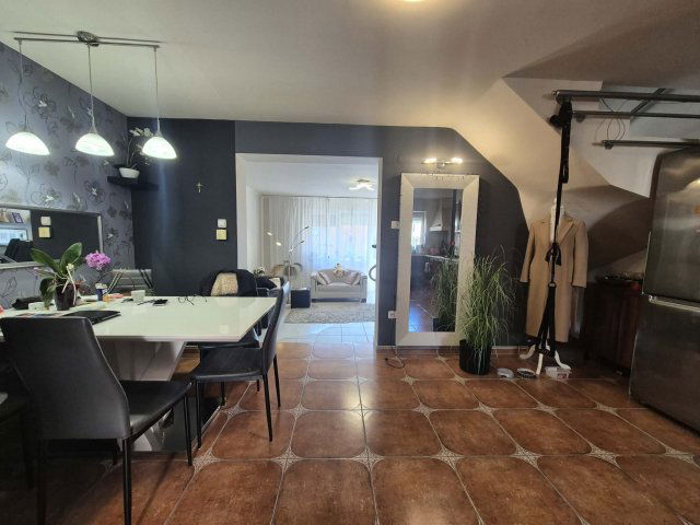 Eladó sorház, Kozármislenyen, Jácint utcában 95 M Ft, 3 szobás