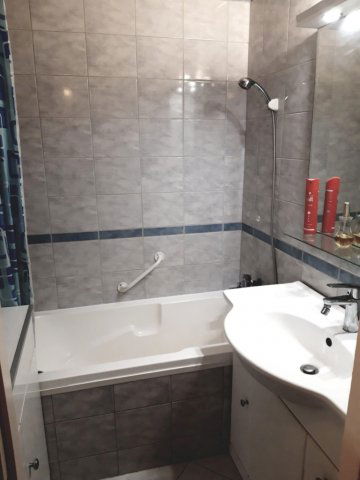 Eladó panellakás, Székesfehérvárott 45 M Ft, 2 szobás