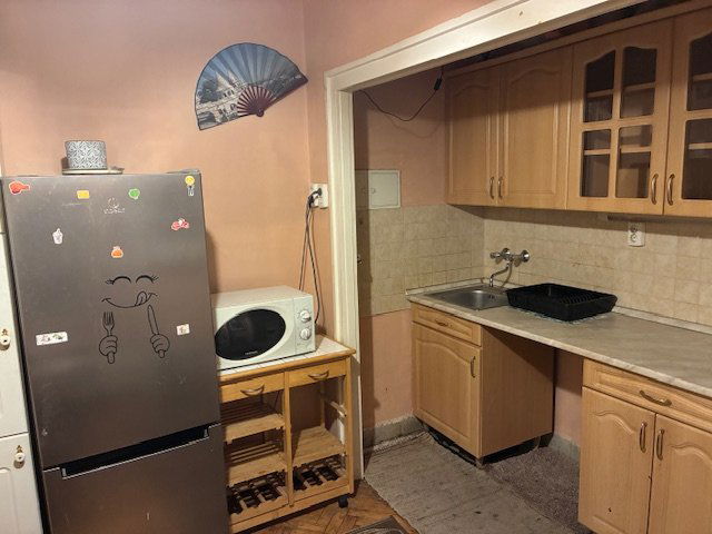 Eladó téglalakás, Szolnokon 31.9 M Ft, 2 szobás