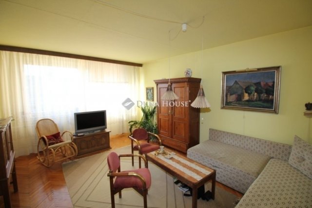 Eladó panellakás, Kecskeméten 59 M Ft, 2 szobás