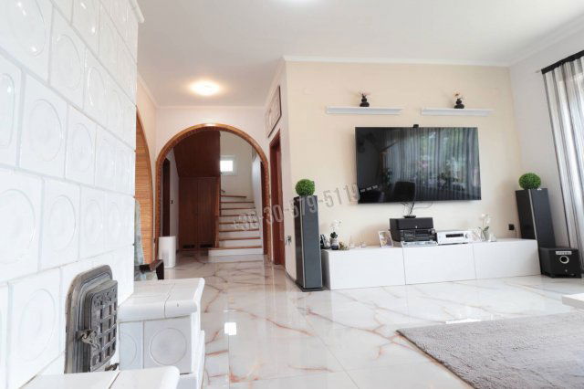 Eladó családi ház, Orosházán, Szőlő körúton 75 M Ft