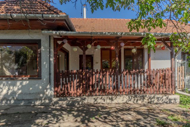 Eladó családi ház, Sajószentpéteren 28.4 M Ft, 2 szobás