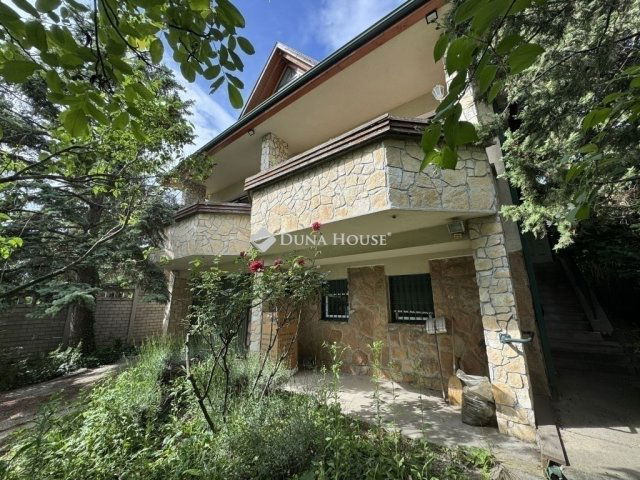 Eladó családi ház, Budakeszin 169.9 M Ft, 5 szobás