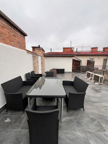 Eladó téglalakás, Budapesten, VI. kerületben, Eötvös utcában