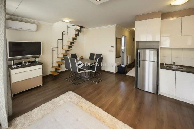 Kiadó téglalakás, albérlet, Kecskeméten 240 E Ft / hó