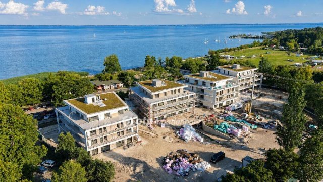 Eladó nyaraló, Balatonalmádiban 260 M Ft, 3 szobás